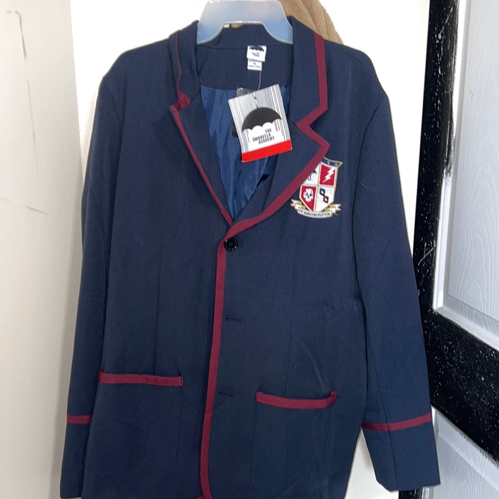 Umbrella academy jacket